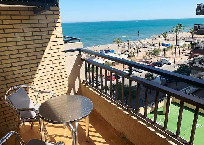 Apartamento En Primera Linea Con Vistas Al Mar