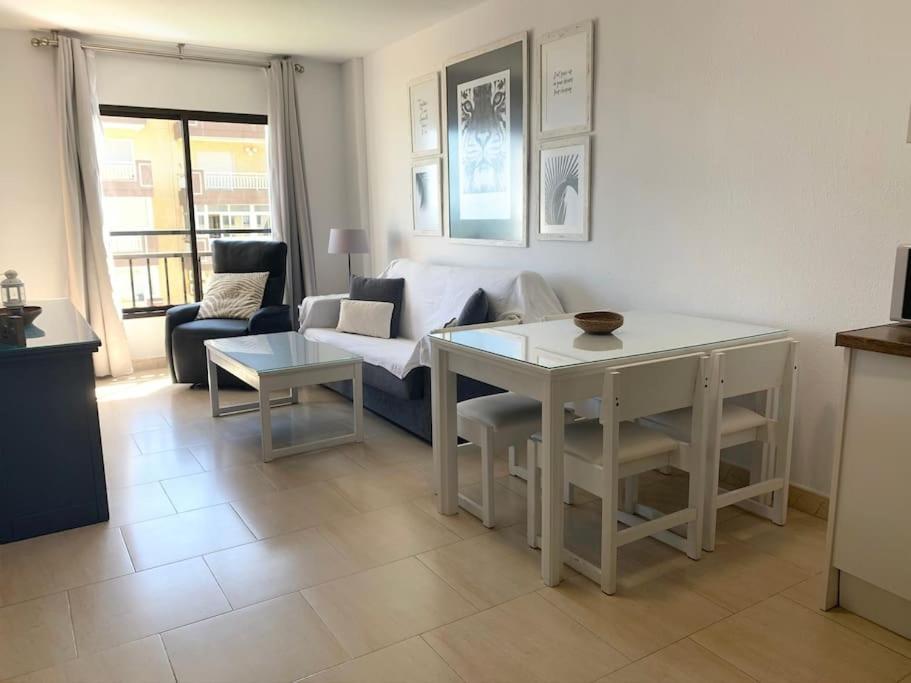 En Primera Linea Con Vistas Al Mar Apartment *