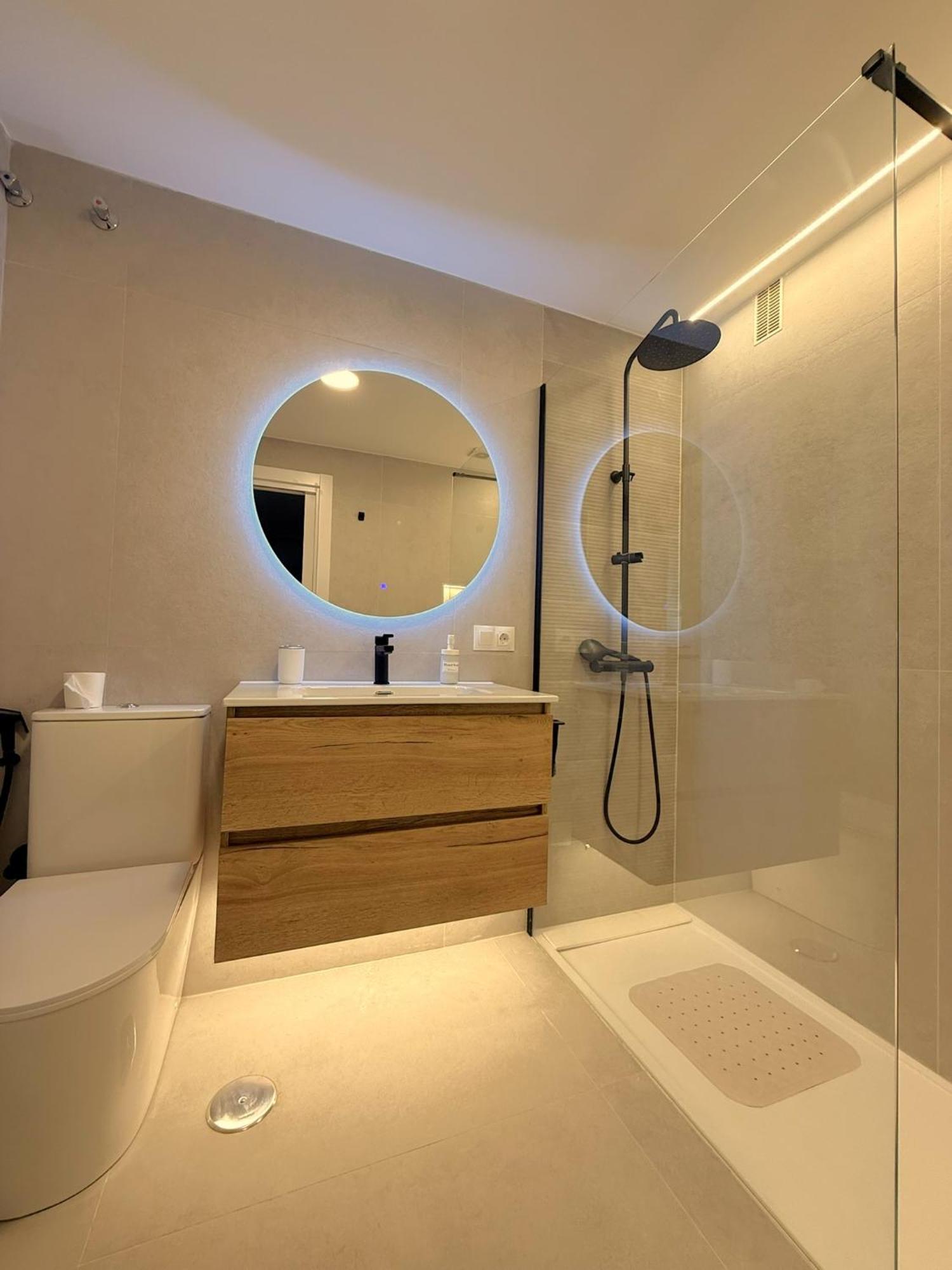 Appartement En Primera Linea Con Vistas Al Mar Fuengirola