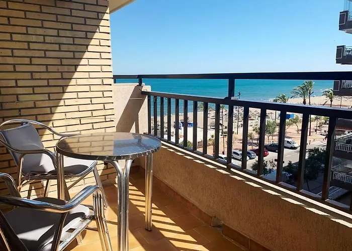Apartamento En Primera Linea Con Vistas Al Mar